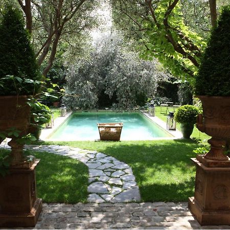 Hotel Jardins Secrets Nimes Exterior foto