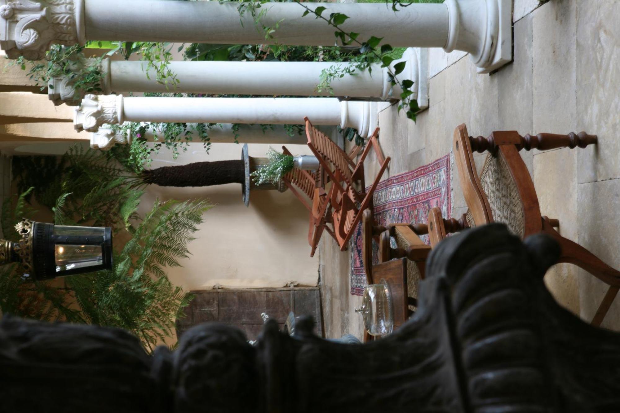 Hotel Jardins Secrets Nimes Exterior foto
