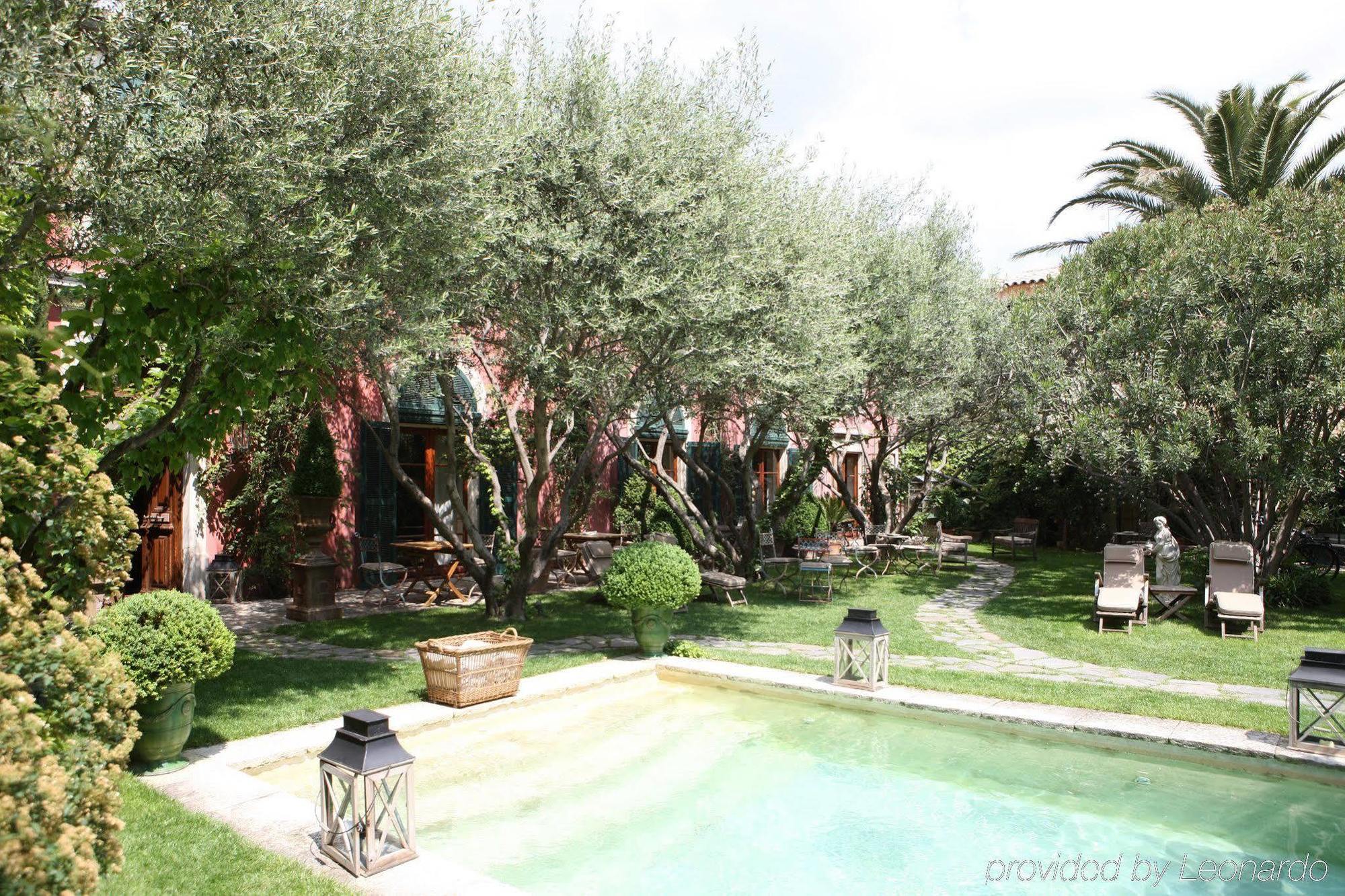 Hotel Jardins Secrets Nimes Exterior foto